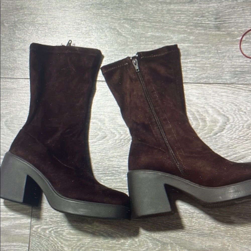 Brown Suede Women's Boots